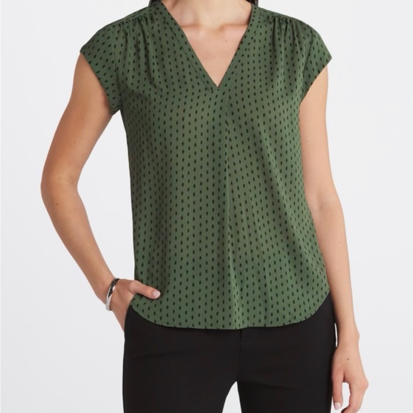 Lilian V-Neck Blouse in Olive. New! - Picture 2 of 4